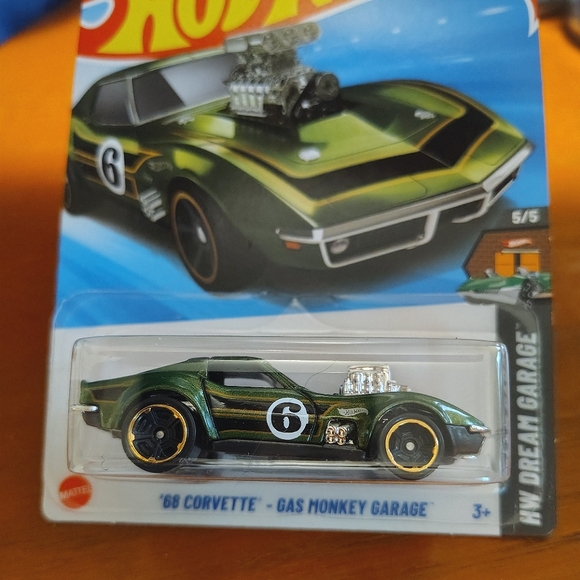 Hot Wheels '68 Corvette - Gas Monkey Garage - Picture 4 of 4